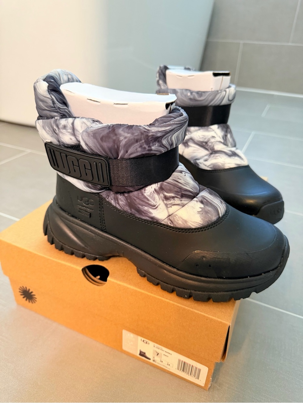 UGG Black & Marble-Print Waterproof Snow Boot